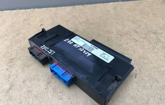 BMW X5 E70 Comfort/convenience module 9146036 60837711 61359146036