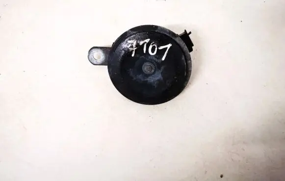 Toyota Corolla E120 E130 Horn signal e1000208