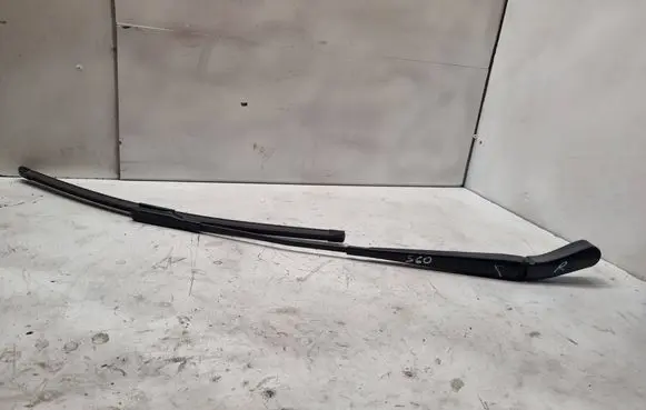 Volvo S60 Front wiper blade arm 30655615