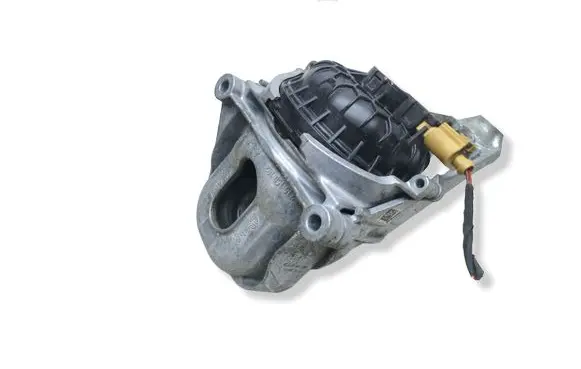 Audi Q5 SQ5 Engine mount bracket 4M0199371B