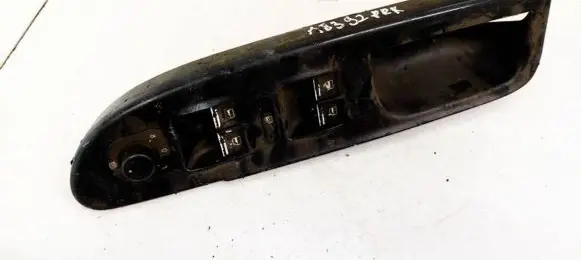 Volkswagen PASSAT B6 Electric window control switch 1K4959857 347506S