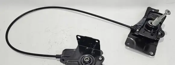 Renault Master III Spare wheel mounting bracket 572118927R