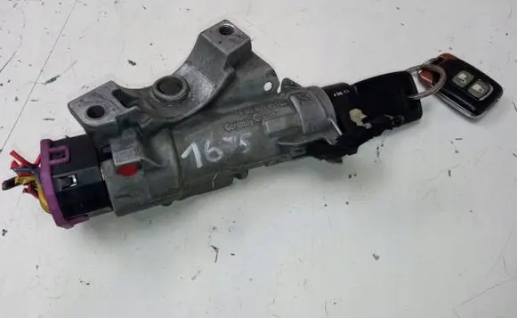 Audi A4 S4 B5 8D Ignition lock