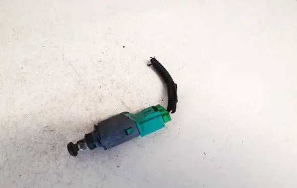 Renault Scenic II - Grand scenic II Brake pedal sensor switch 8200168240