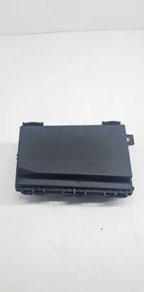 Opel Zafira B Fuse module 743381 1534937