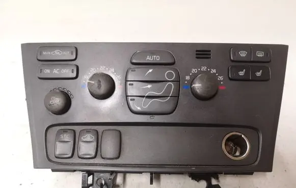 Volvo V70 Climate control unit 7923