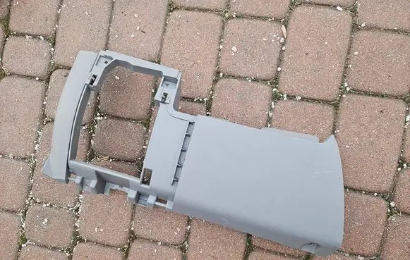 Opel Corsa E Dashboard lower bottom trim panel 13471362
