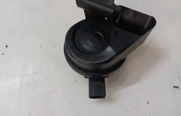 Porsche Cayenne (92A) Horn signal 7P5951184