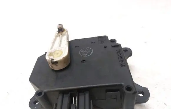 Mazda 3 I Air flap motor/actuator 0610000990