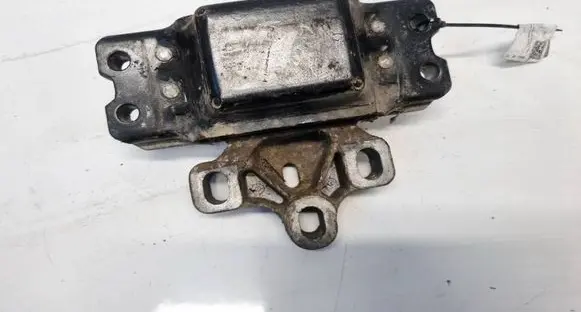 Audi A3 S3 8P Engine mount bracket 1K0199555