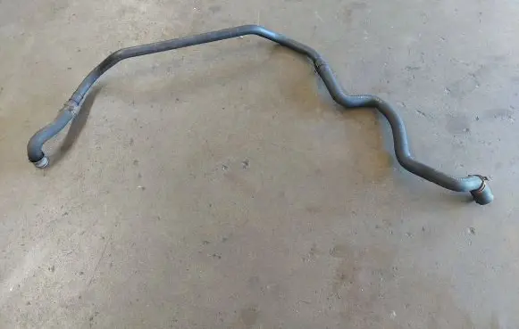 Mercedes-Benz E W211 Engine coolant pipe/hose A2115000372