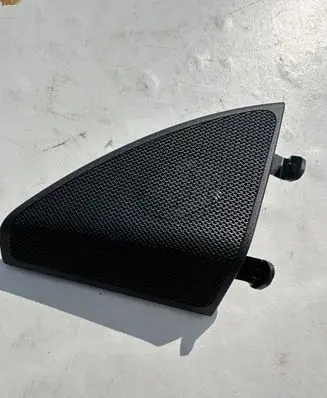 Mercedes-Benz C W205 Front door high frequency speaker A2057200148 WPT52004 18321224