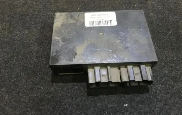 Volkswagen Golf IV Comfort/convenience module 1c0962258j 5za007955-50