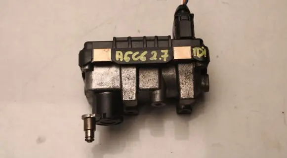 Audi A6 S6 C6 4F Turbine electric control actuator 6NW009483