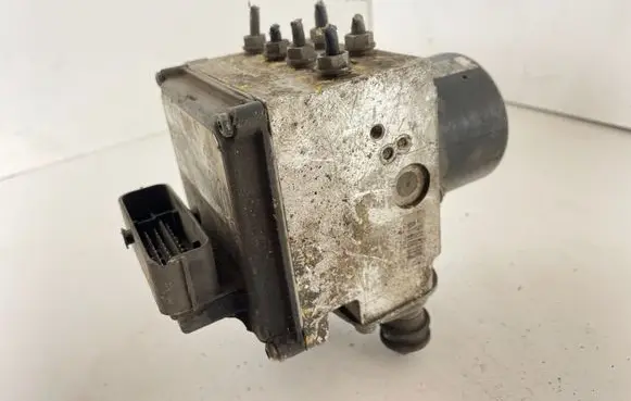 Volkswagen PASSAT B6 ABS Pump 3C0614095P
