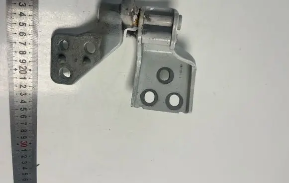 Citroen Berlingo Tailgate hinge 080D29316