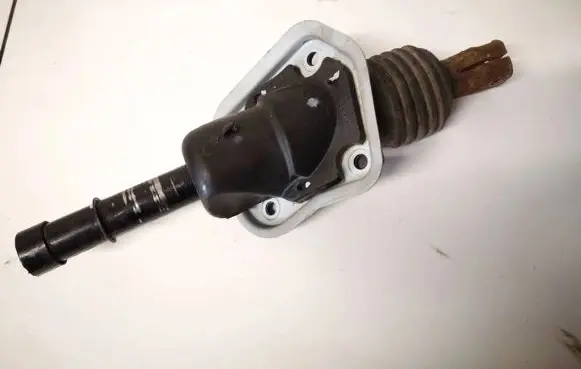 Hyundai Santa Fe Steering column universal joint