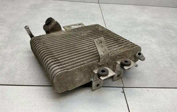 Nissan Pulsar Transmission/gearbox oil cooler 