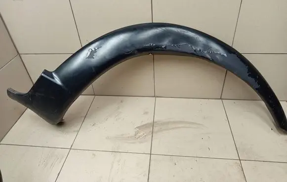 Volvo V70 Front arch trim 09190878 8620130