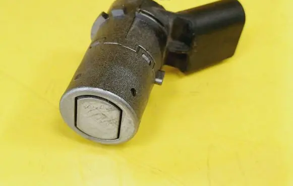 Audi A6 S6 C5 4B Parking PDC sensor 4B0919275B