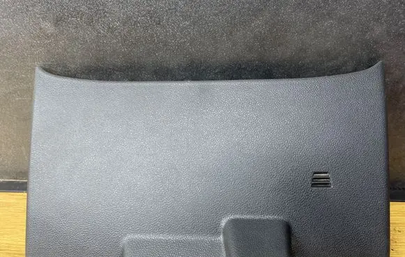 Volvo V50 Dashboard lower bottom trim panel 08623065 3865 086230