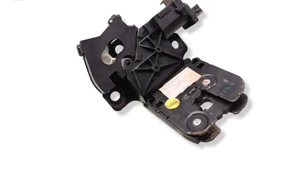 Audi A6 S6 C6 4F Tailgate/trunk/boot lock/catch/latch 8P4827505B
