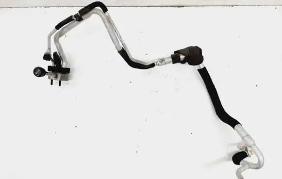 Volvo XC60 Air conditioning (A/C) pipe/hose