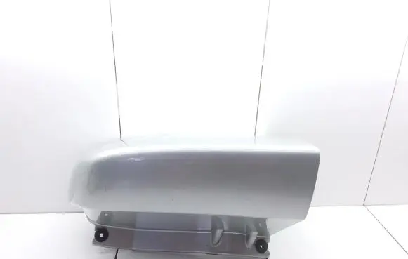 Opel Vivaro Rear/tail light trim molding 93856125 93856124