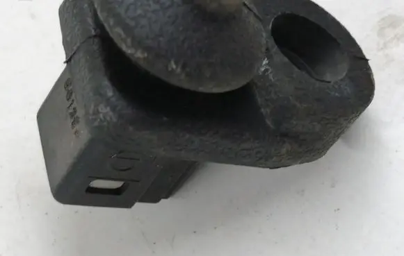 Nissan Qashqai Front door sensor 5812E4