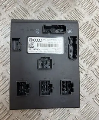 Audi A4 S4 B8 8K Comfort/convenience module 8K0907063DC