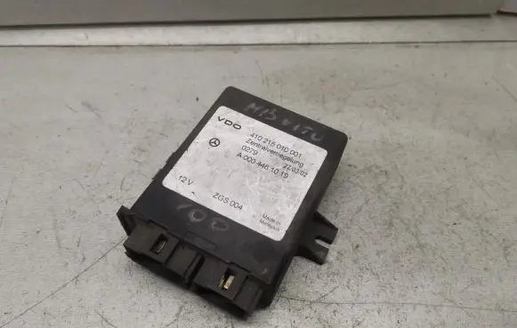 Mercedes-Benz Vito Viano W638 Other control units/modules A0004461019