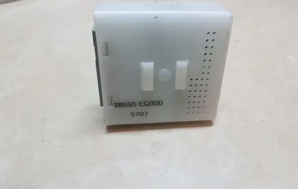 Nissan X-Trail T30 Comfort/convenience module 28550EQ300