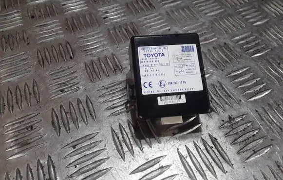Toyota Corolla Verso AR10 Door control unit/module 897410F010