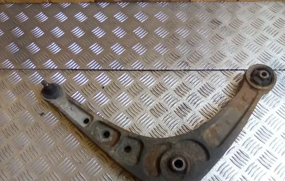 Renault Espace III Front lower control arm/wishbone