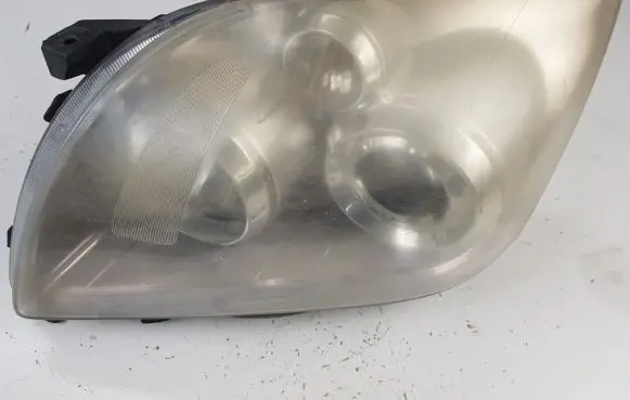 Toyota Avensis T250 Headlight/headlamp
