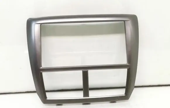 Subaru Impreza III Radio/GPS head unit trim 
