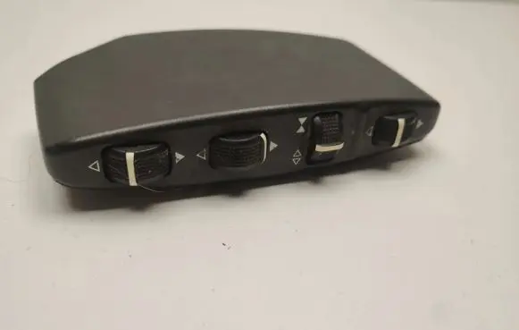 Mercedes-Benz E C207 W207 Seat control switch A0008008078