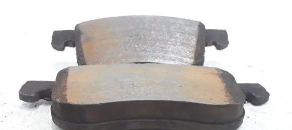 Volvo V70 Brake pads (front) 
