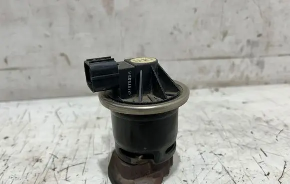 Honda FR-V EGR valve 390285 1707E SEE01
