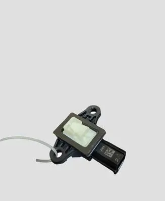 Volvo V40 Cross country Airbag deployment crash/impact sensor 31360986 09222015