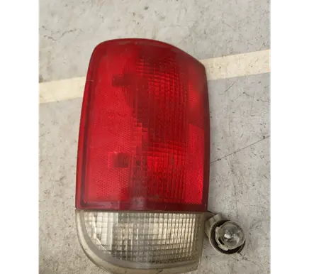 Chevrolet Blazer Rear/tail lights 16518499a