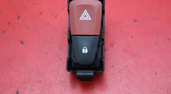 Renault Megane III Hazard light switch 8200214896