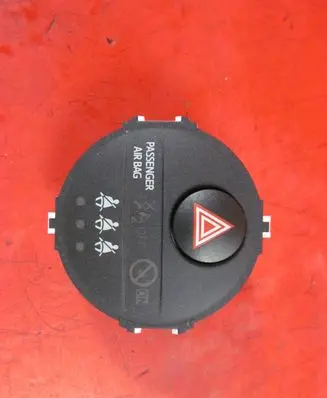 Toyota Yaris Hazard light switch 839500D050A