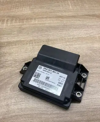 Volkswagen PASSAT CC Hand brake control module 3AA907801H 18491001A