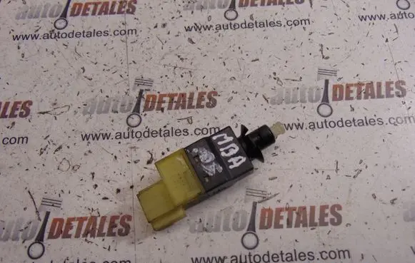 Mercedes-Benz A W169 Brake pedal sensor switch A0015454409