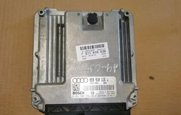 Audi A4 S4 B7 8E 8H Engine control unit/module 8E0910115J 0261S02145