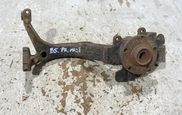 Audi A4 S4 B5 8D Front wheel hub spindle knuckle