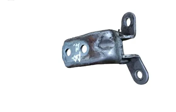 Hyundai Santa Fe Front door lower hinge 