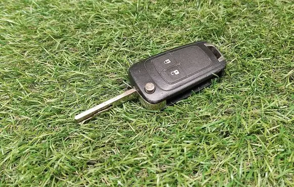 Opel Zafira C Ignition key/card 13574865