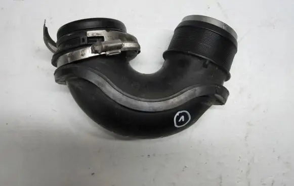 Opel Insignia A Air intake hose/pipe